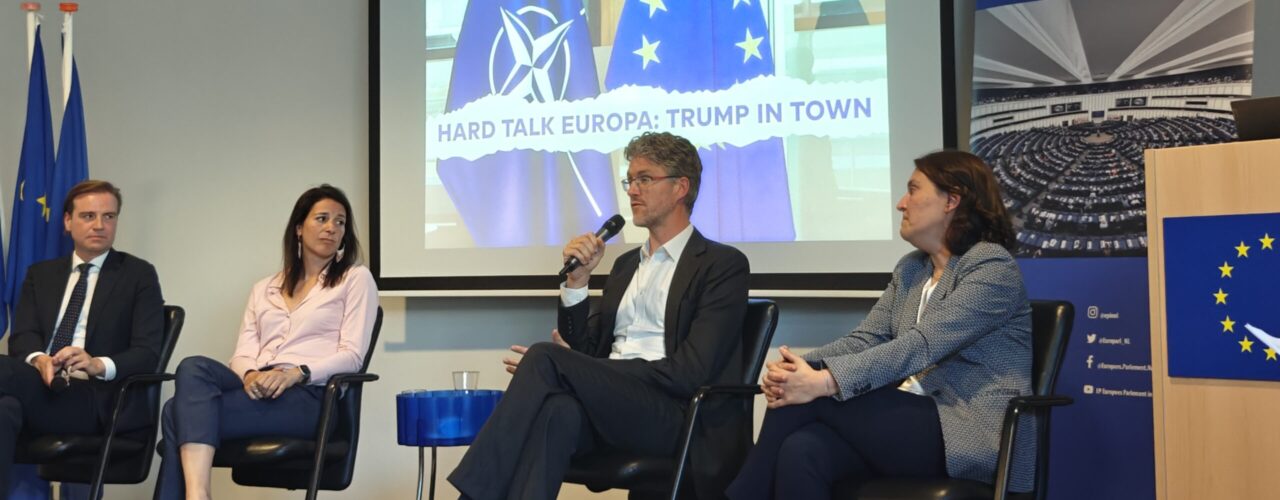 Hard Talk Europa. Malik Azmani, Chantal Schrijver, Bob Deen en Kati Piri.