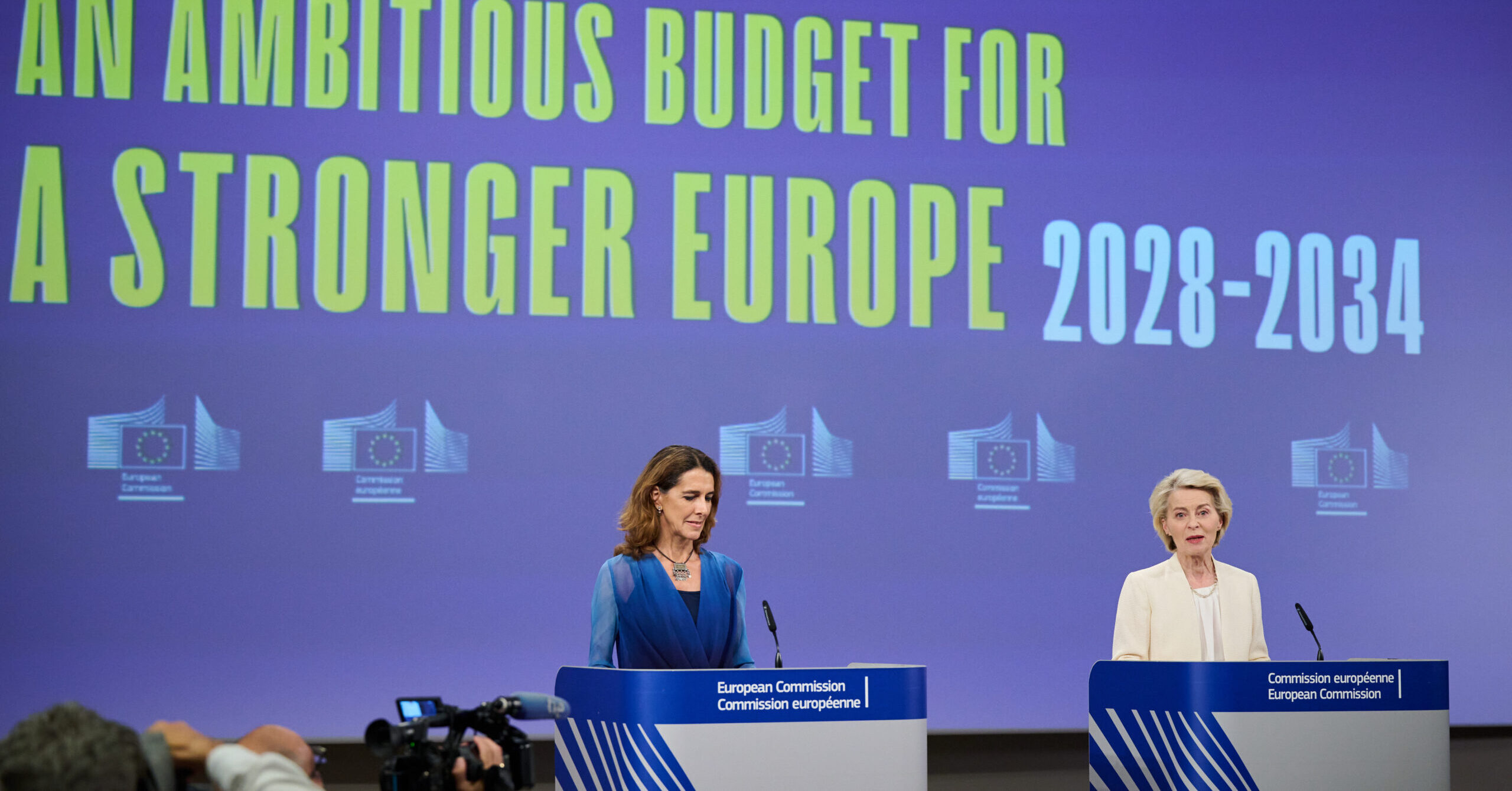 Persconferentie EU-begroting. Von der Leyen.