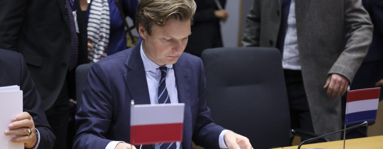 Ruben Brekelmans aan tafel.