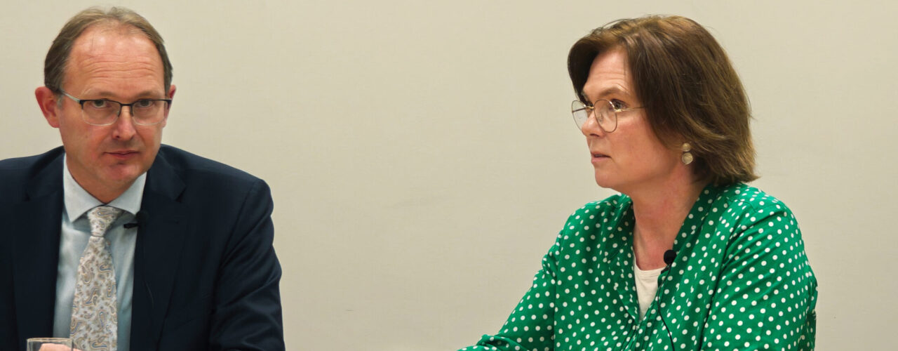 Europarlementariërs Bert-Jan Ruissen (SGP) en Marit Maij (GroenLinks-PvdA) tijdens de achtste editie van Hard Talk Europa.