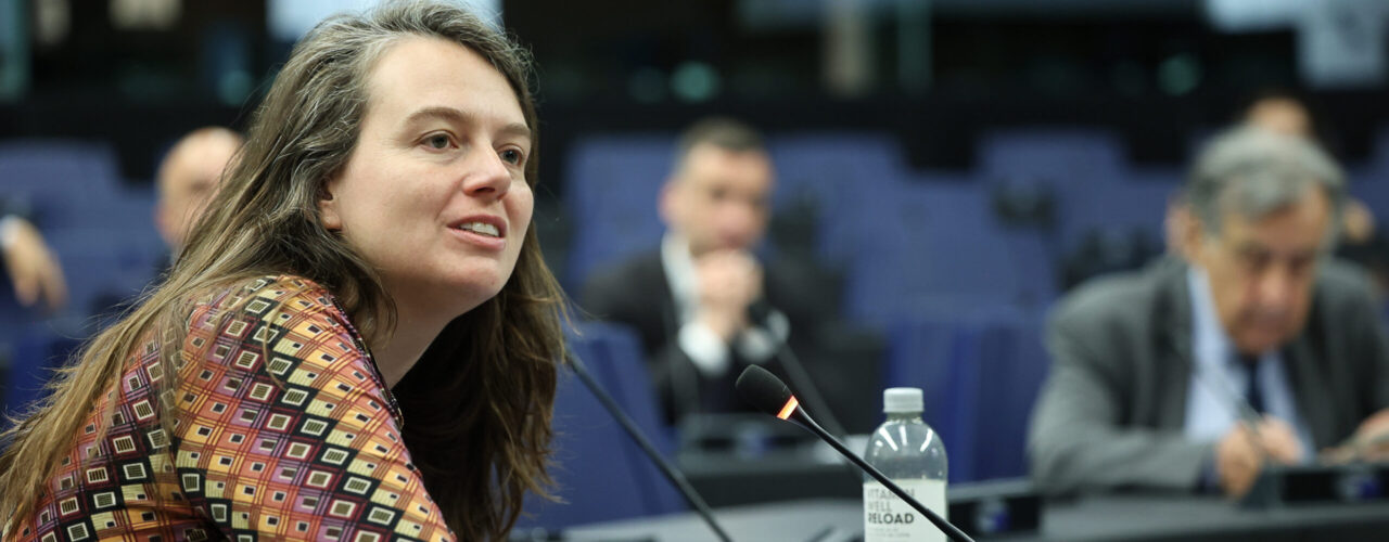 Kim van Sparrentak tijdens onderhandelingen over soepelere AI-regels in Europa