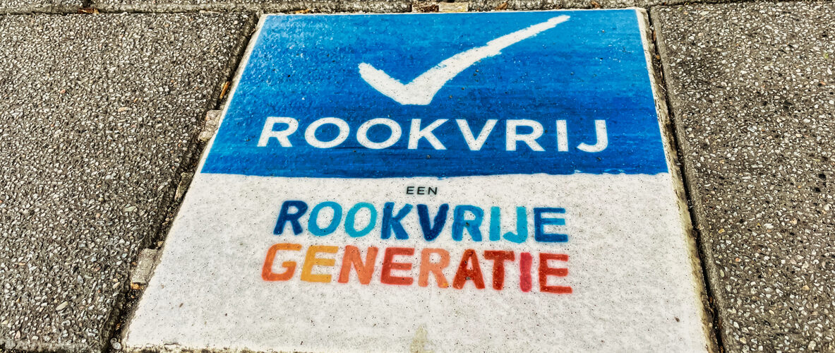 Rookvrije generatie stoeptegel.